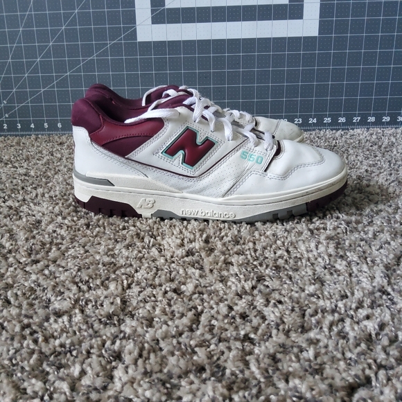 New Balance 550 - Picture 3 of 5